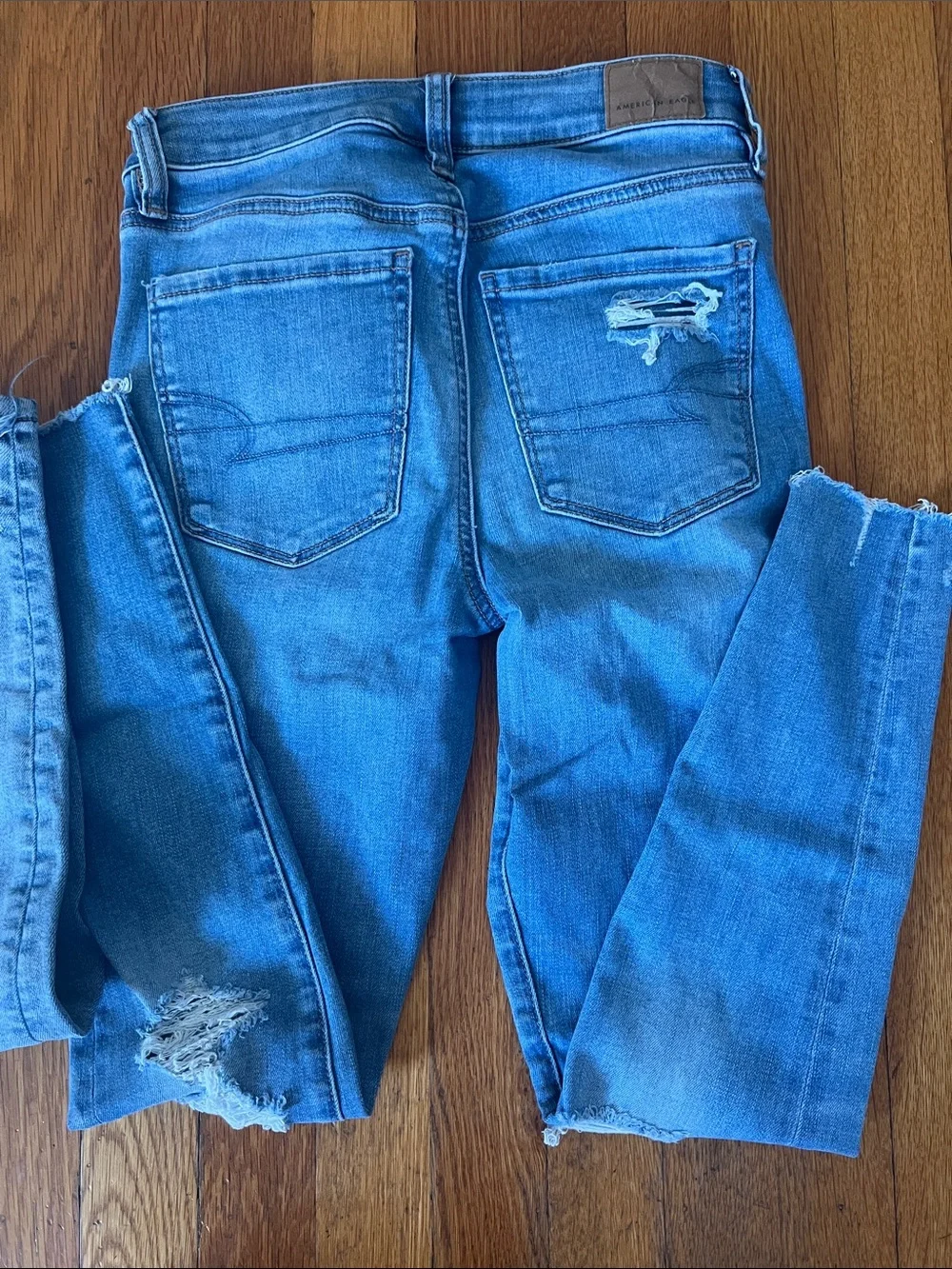 American Eagle Outfitters Light Blue & Medium Blue Distressed jeggings